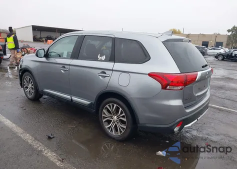 2017 Mitsubishi Outlander Se z USA, uszkodzony, nr VIN JA4AD3A33HZ058317